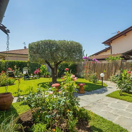 Holiday Renza By Interhome Pietrasanta