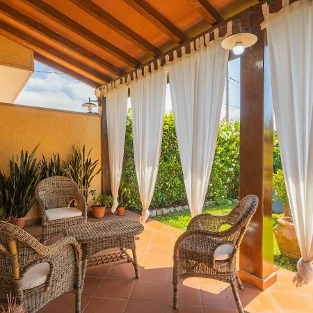 Holiday home Holiday Renza By Interhome Pietrasanta